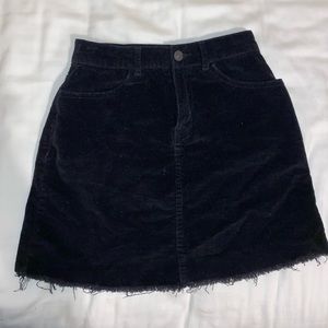 Cute black skirt